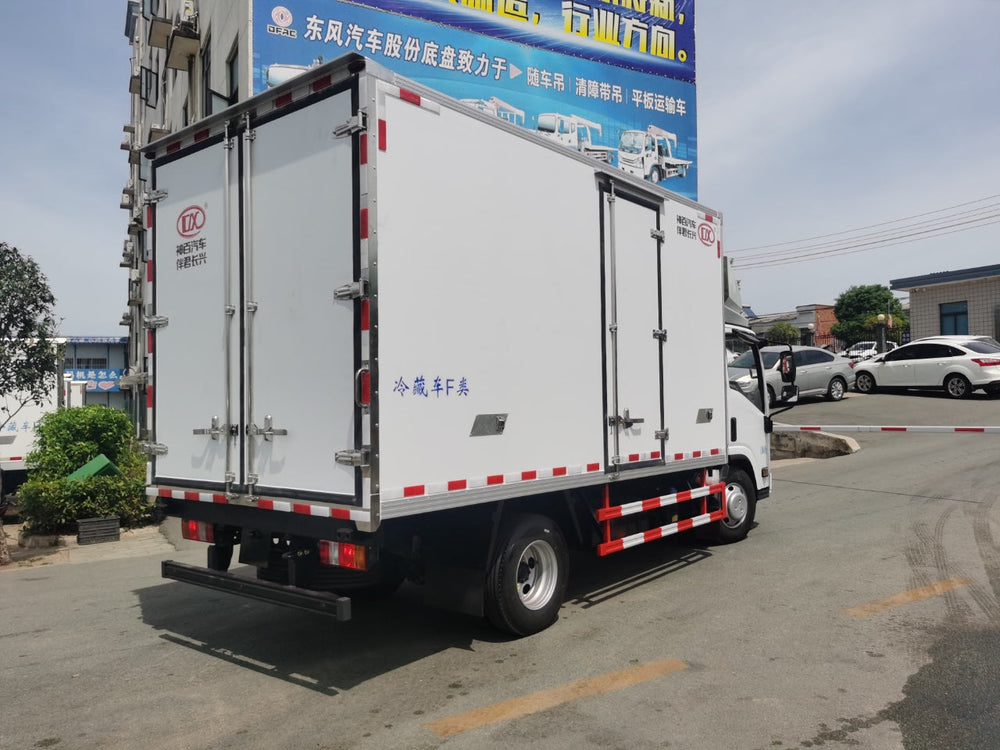 ISUZU EC7 Refrigerated Truck