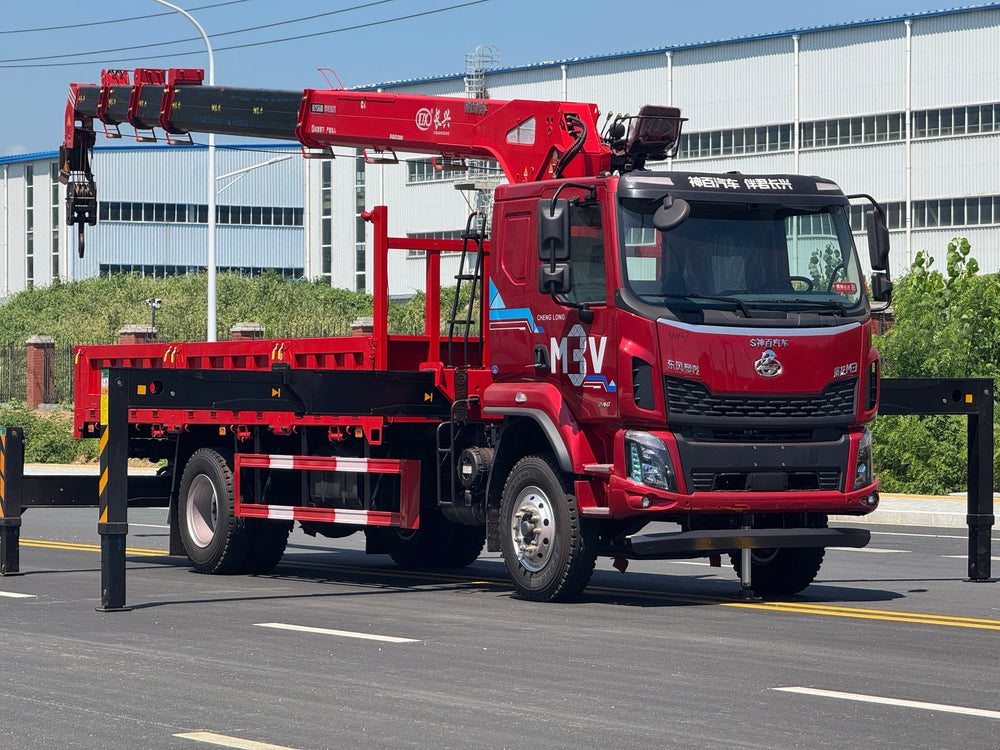 DongFeng 240HP Telescopic Boom Crane For Sale