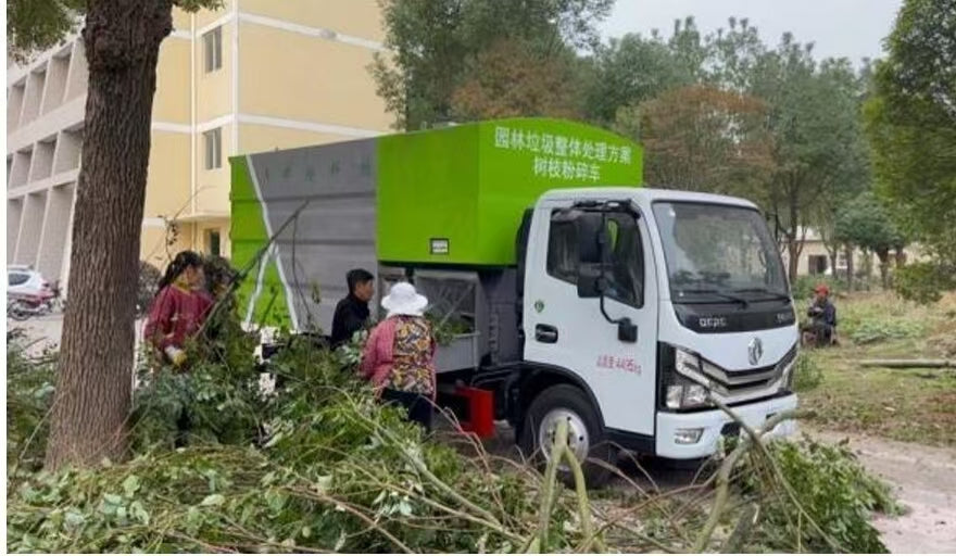 Dongfeng Branch Shredder Truck