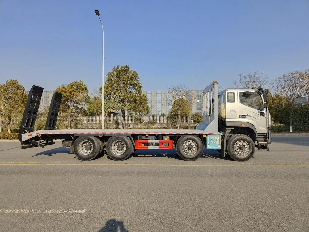 Auman flatbed truck (7.5-8m flatbed)