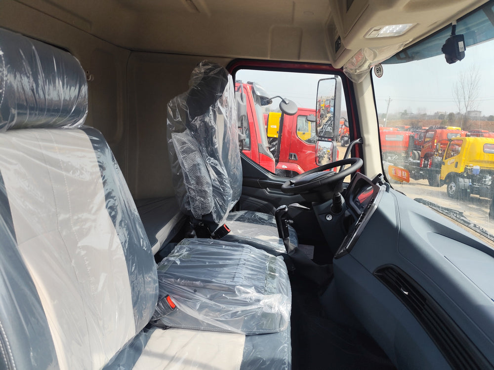 DongFeng 240HP Telescopic Boom Crane
