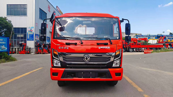 Dongfeng 4.2-meter flatbed truck with ladder