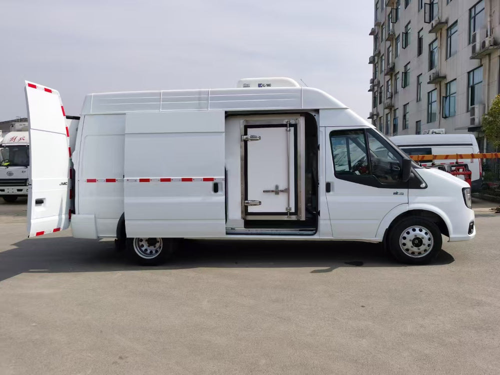JMC High-roof Refrigerated Van