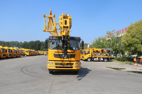 Dongfeng 25T Truck Crane Configuration