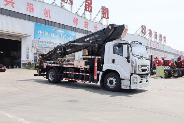 Isuzu 45-meter aerial work truck