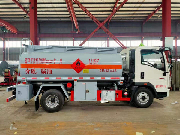 HOWO 6.2m³ 130HP Oil Tank Truck