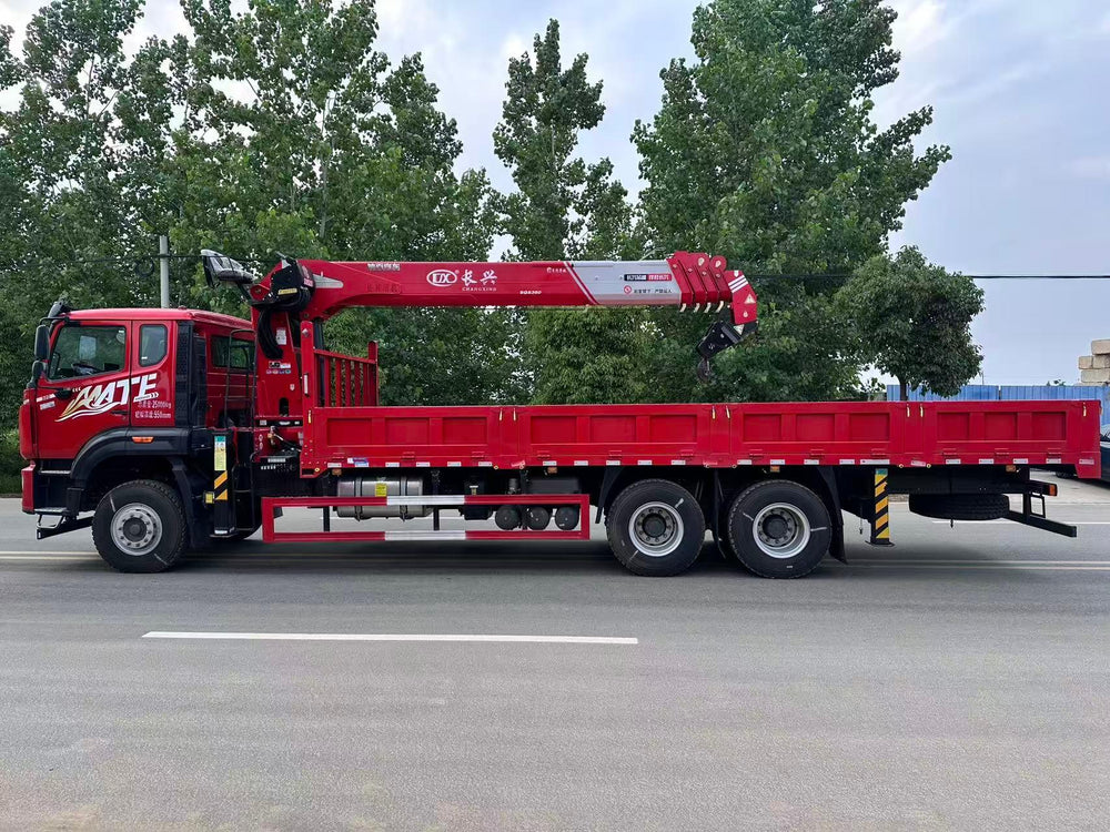HOWO 6×4 14T Straight Boom Crane