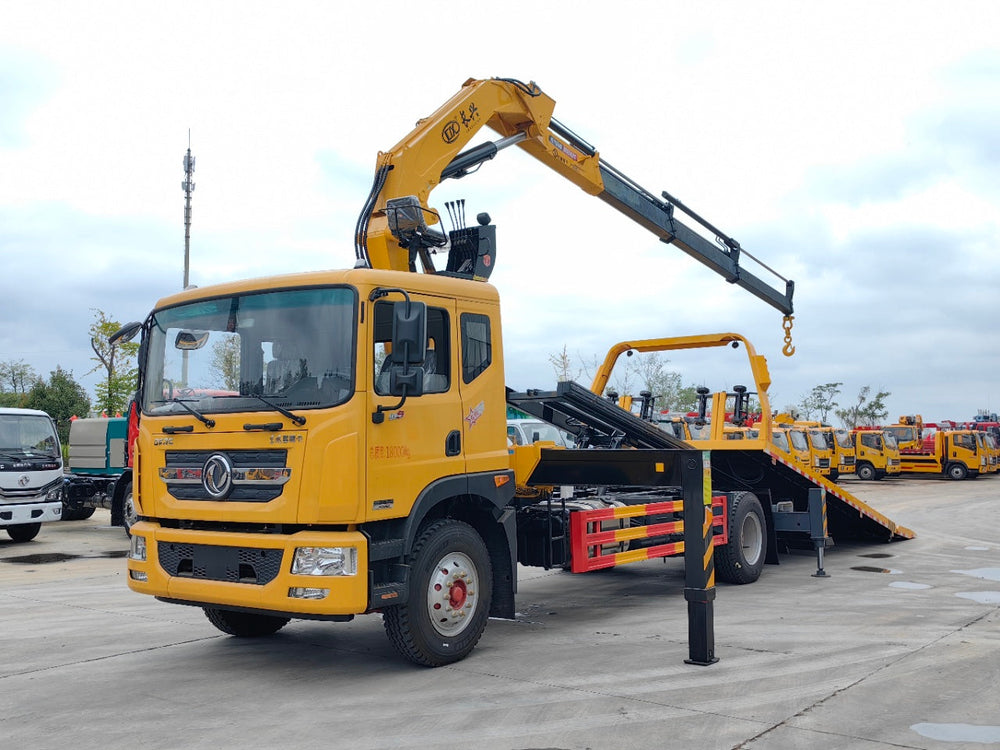 DongFeng 8T Wrecker Truck with Crane