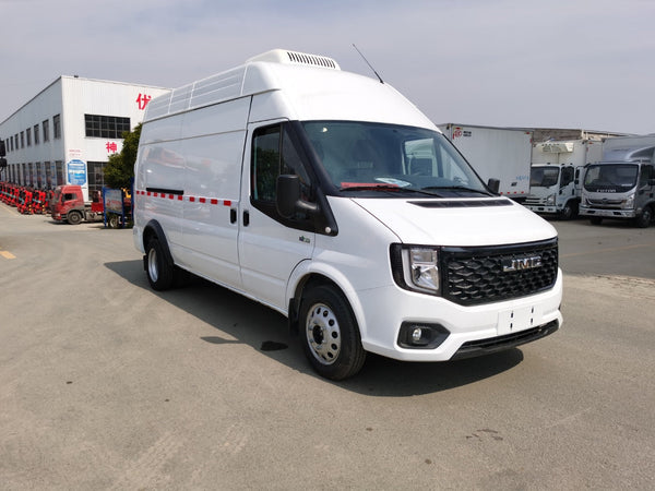 JMC Long-base High Top Refrigerated Truck