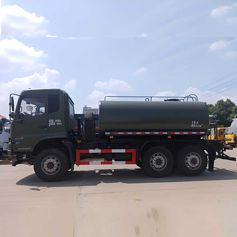 DONGFENG 6x6  10000L  sprinkler truck For Sale
