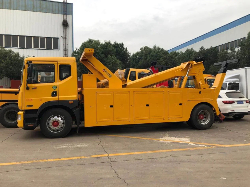 Dongfeng Tow Truck (10-13T)