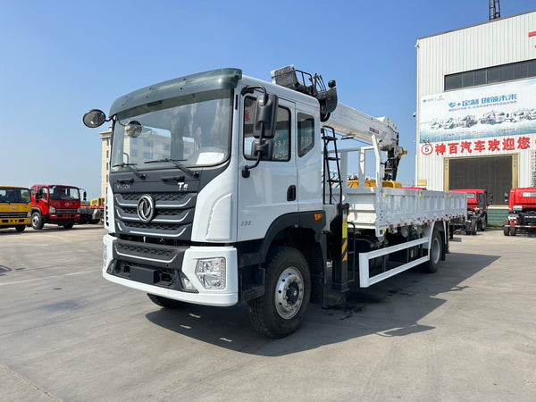 DongFeng 4×2 8T Telescopic Boom Crane
