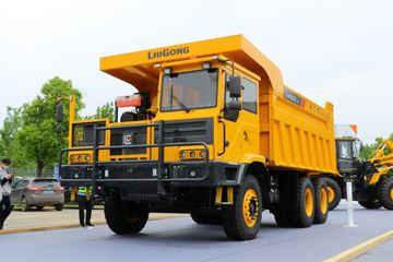 LiuGong DW90A-H 480hp 6X4  Mining Dump Truck