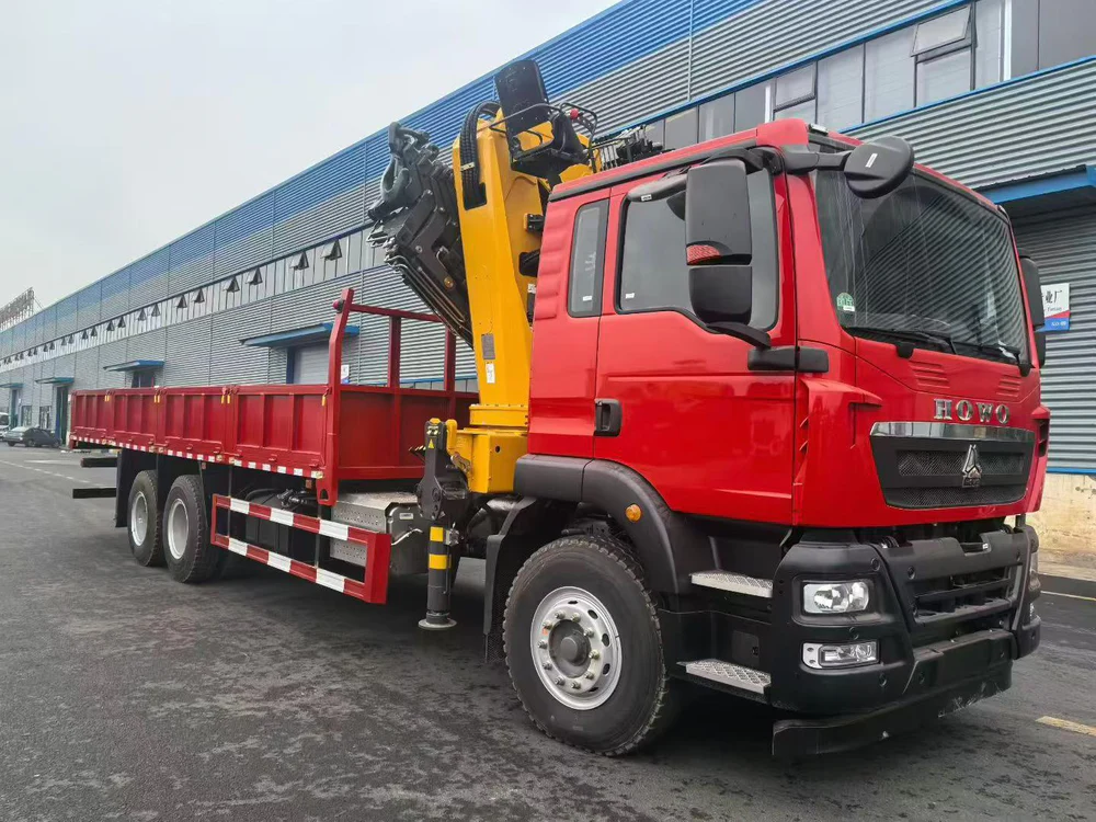 Sinotruk Howo TX 12T XCMG Folding Boom Lorry Crane