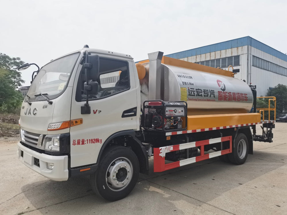 JAC 7.5T Asphalt Distributor Truck