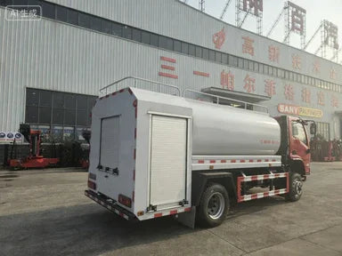 DongFeng 4×4 Fire Water Sprinkler Truck For Sale