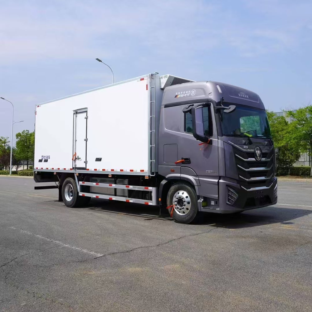 6.8m Foton Auman GTL Starwing Pro Automatic 10-Ton Refrigerated Truck