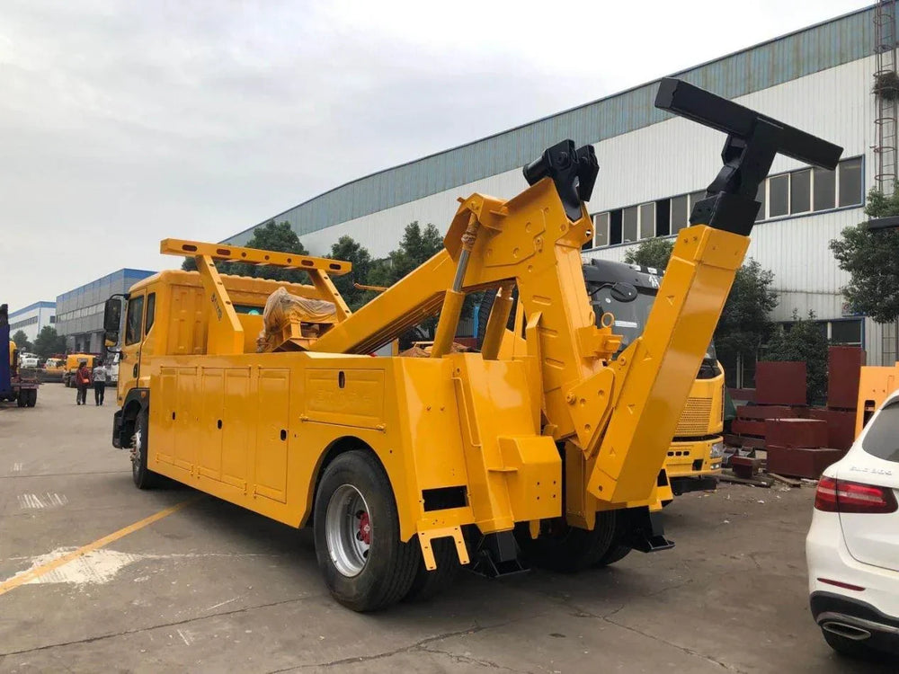 Dongfeng Tow Truck (10-13T)
