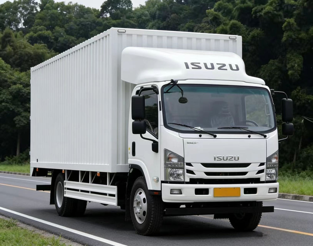 Isuzu 5-ton cargo box truck
