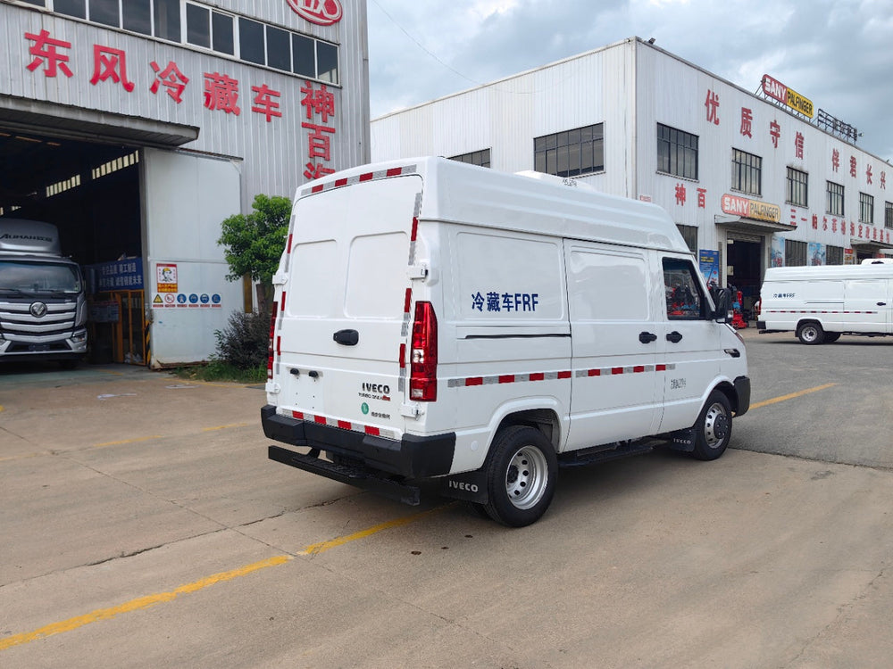 IVECO Short-base High Top Refrigerated Van（New Model）