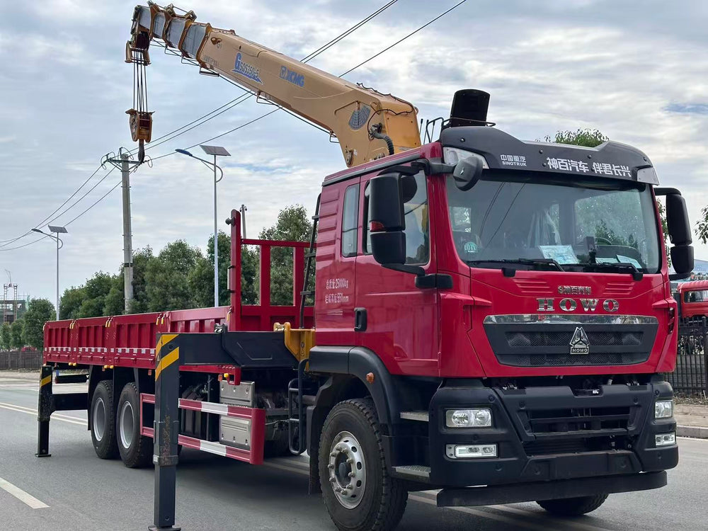 HOWO 6×4 14T Telescopic Boom Crane
