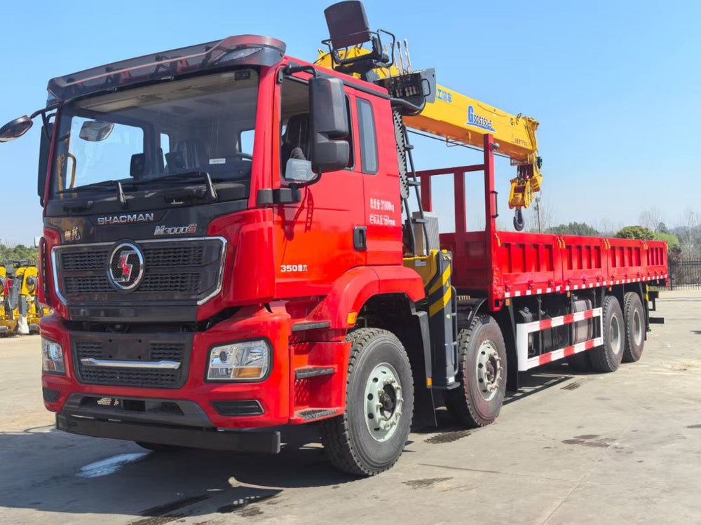 SHACMAN 8×4 Telescopic Boom Crane For Sale