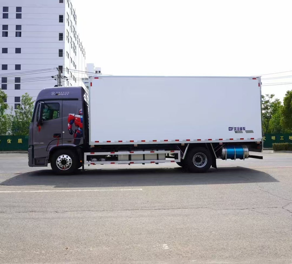 6.8m Foton Auman GTL Starwing Pro Automatic 10-Ton Refrigerated Truck