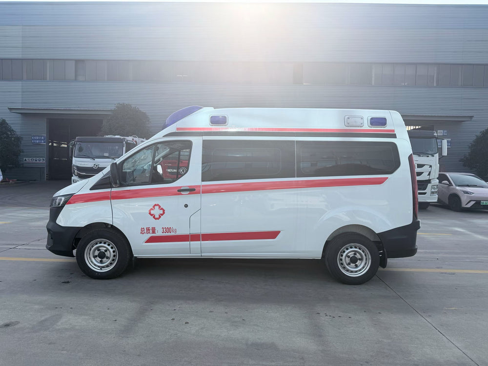 Ford Medium Wheelbase Medium Roof Ambulance