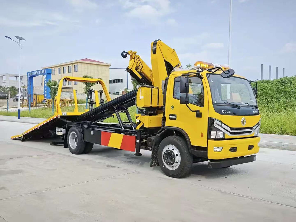 Dongfeng Wrecker Truck with Folding Arm Crane