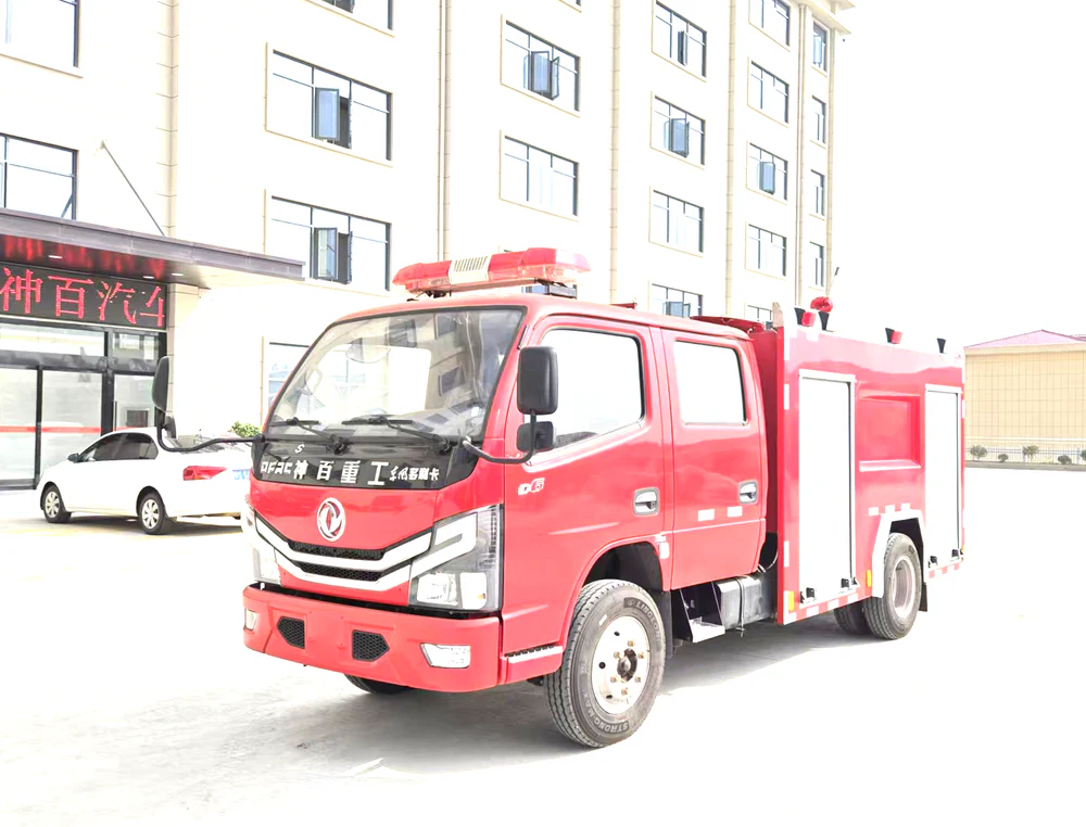 Dongfeng Dolica D6 Double Row Cab Water Tank Fire Truck