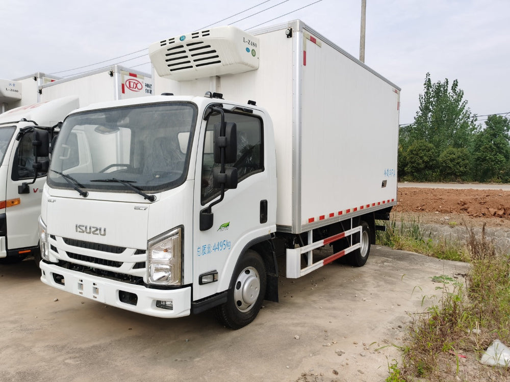 ISUZU EC7 Refrigerated Truck