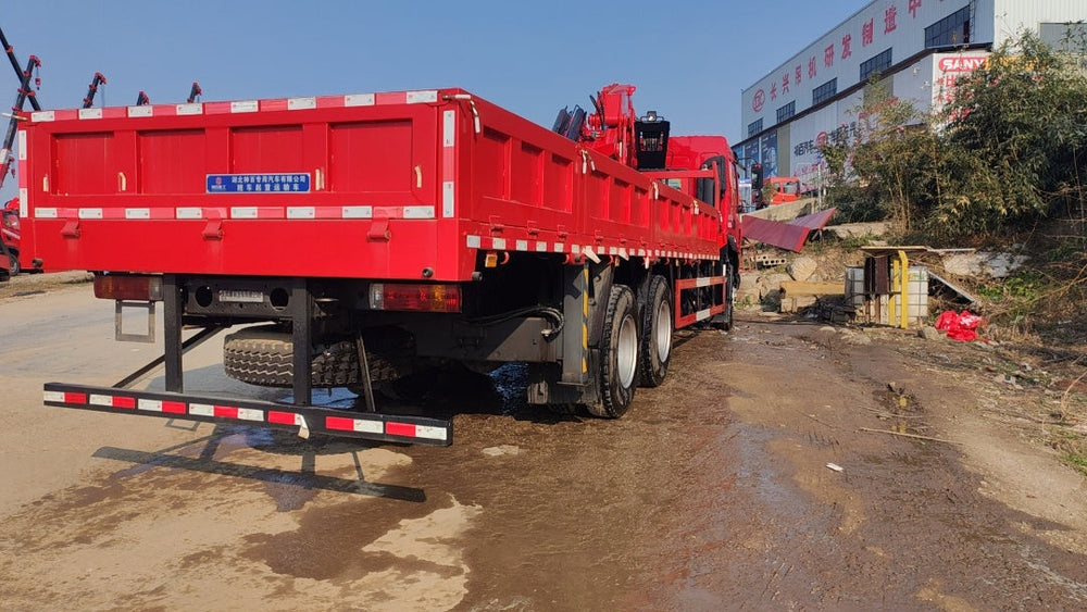 DongFeng 300HP Knuckle Boom Crane For Sale