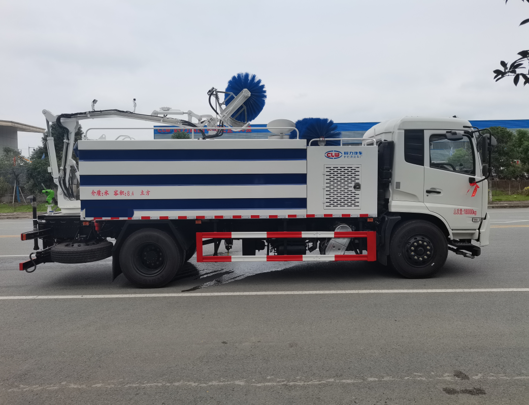 DongFeng 12m³ Tunnel Cleaning Truck For Sale