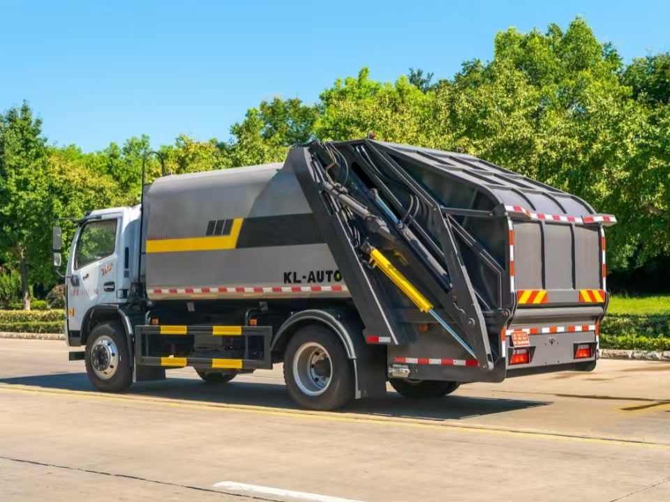 Dongfeng 12m³ compressed garbage truck