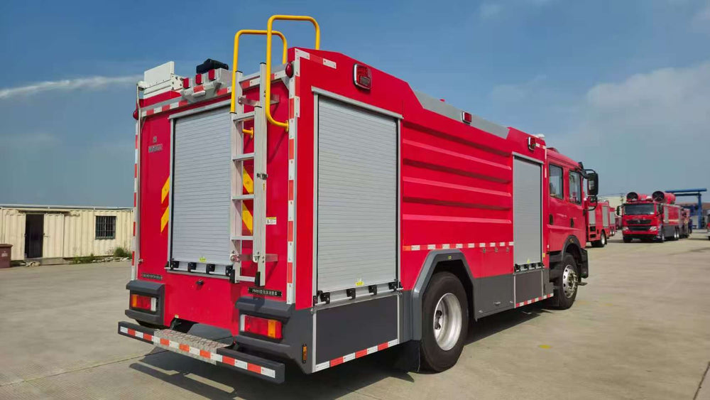 Dongfeng 10m³ Foam Fire Truck