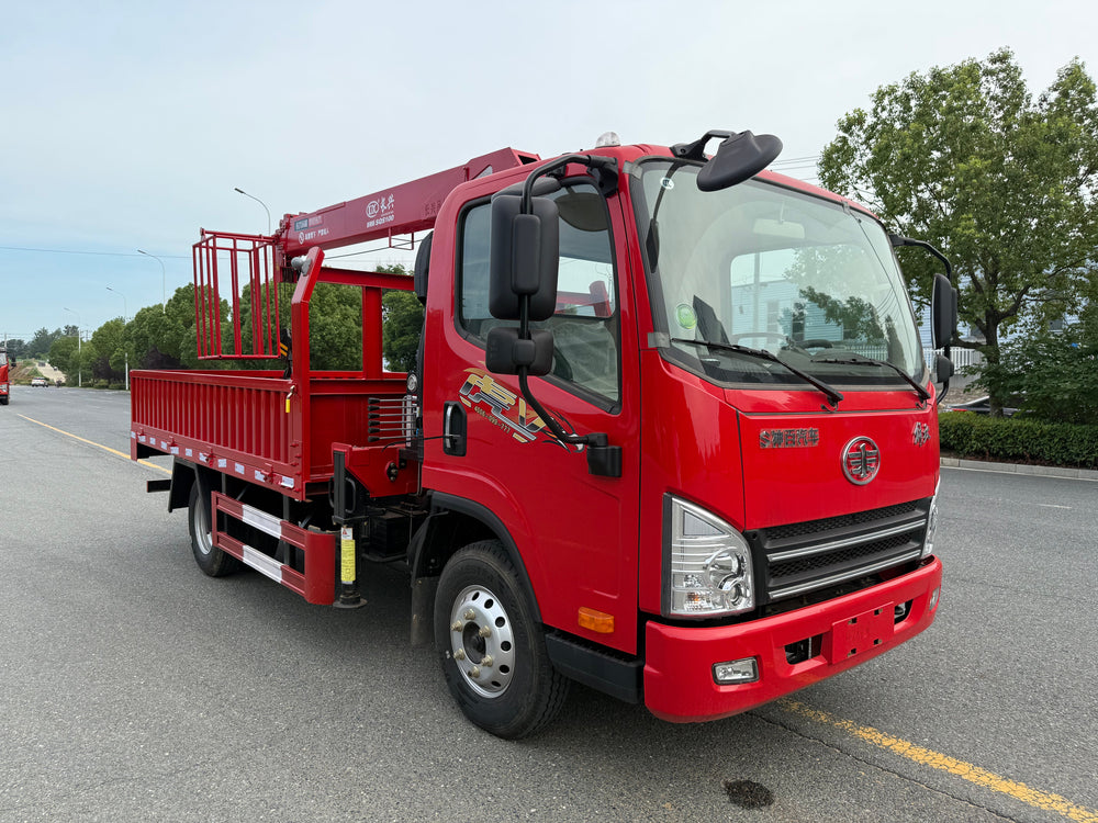 FAW 150HP 4T Telescopic Boom Crane