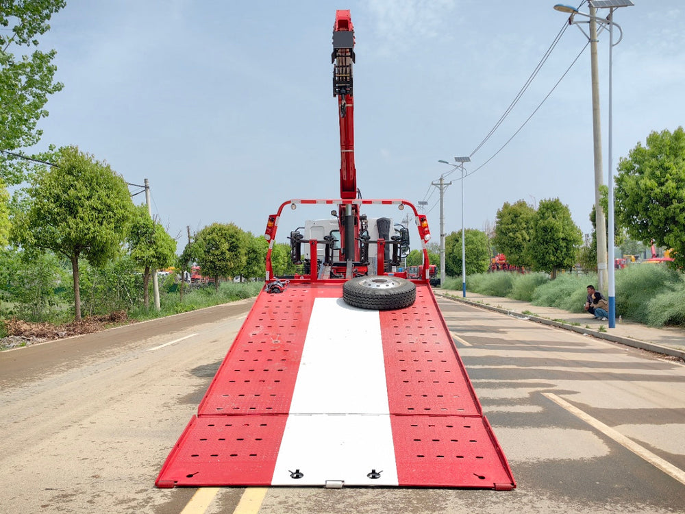 DongFeng 8T Wrecker Truck with 8T CX Crane