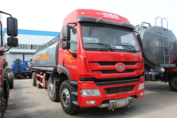 FAW HanV CLW5314GFWC5 Tank Truck for Corrosive Goods