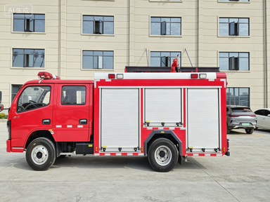 2.55m³ Water Tank Fire Truck