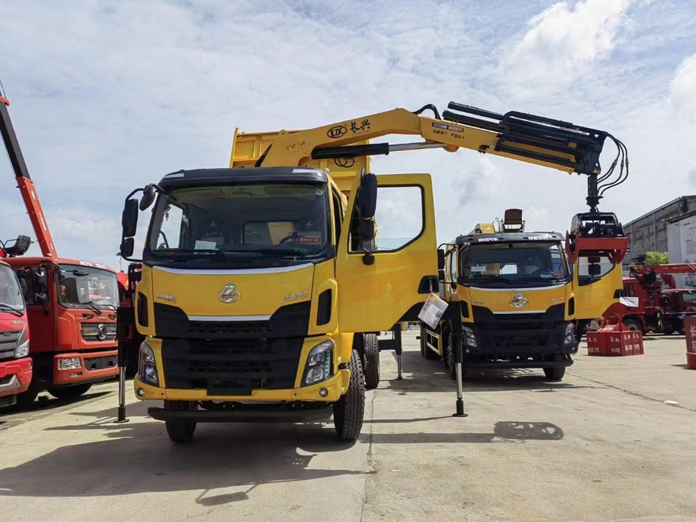 DongFeng 4×2  Knuckle Boom Crane For Sale