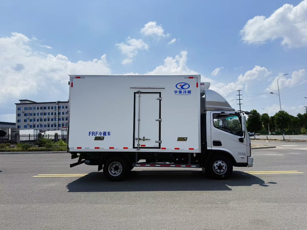 FOTON 4.2m 210HP Refrigerated Truck For Sale