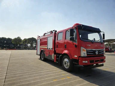 Dongfeng 5.1m³ Foam Fire Truck
