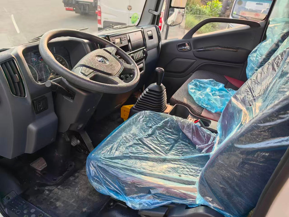 Foton Aumark Youth Invincible Edition 5-Ton Refrigerated Truck