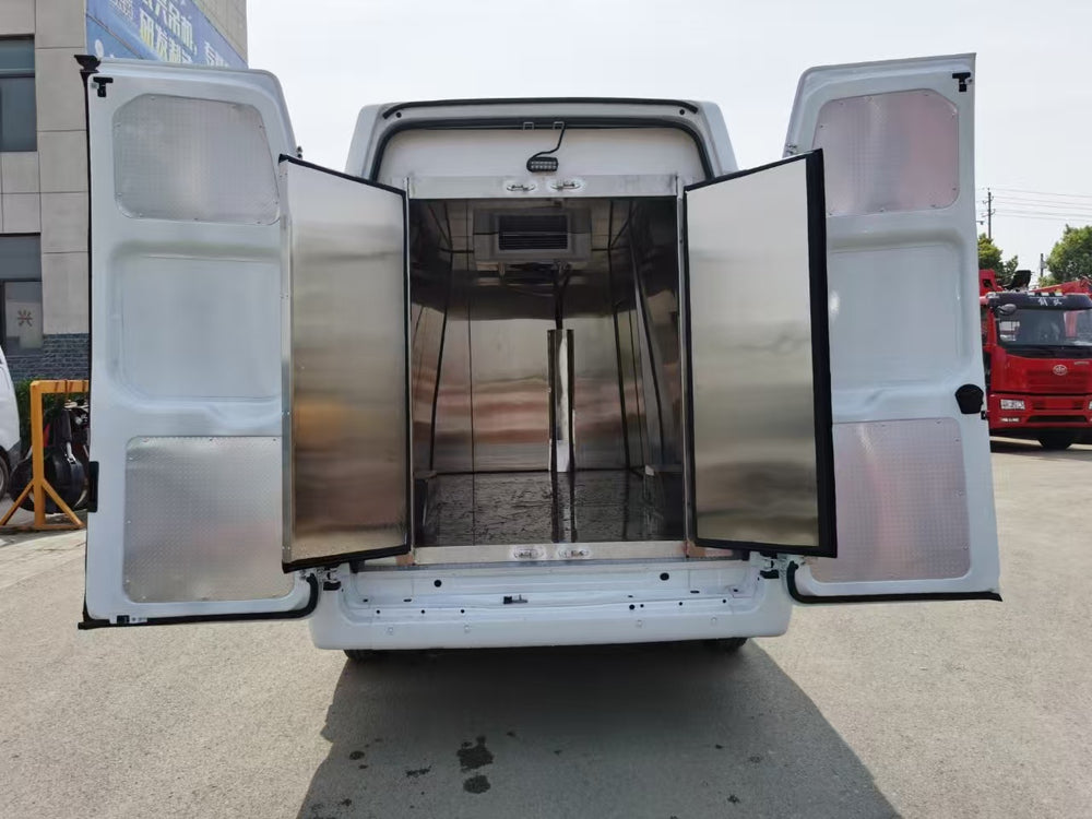 JMC High-roof Refrigerated Van
