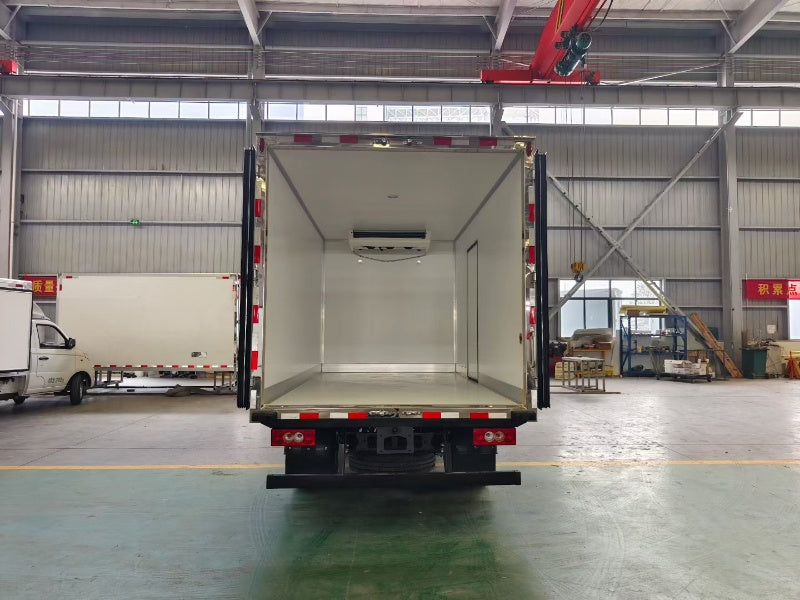 FOTON 165HP Refrigerated Truck For Sale