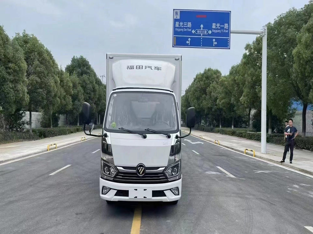 FOTON 5.5m Refrigerated Truck For Sale