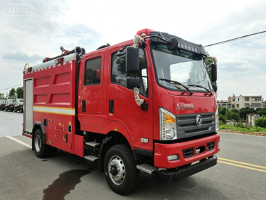 Dongfeng 4×4 5m³ Water Tank Fire Truck For Sale