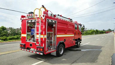 Dongfeng 4×4 5m³ Water Tank Fire Truck For Sale