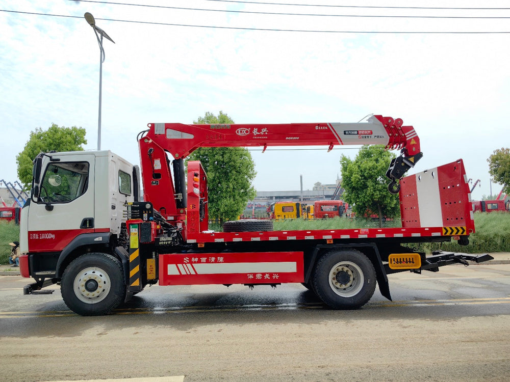DongFeng 8T Wrecker Truck with 8T CX Crane