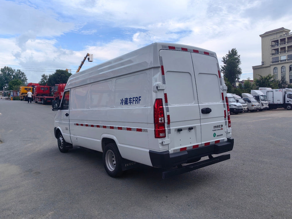 IVECO Long-base High Top Refrigerated Truck（New Model）